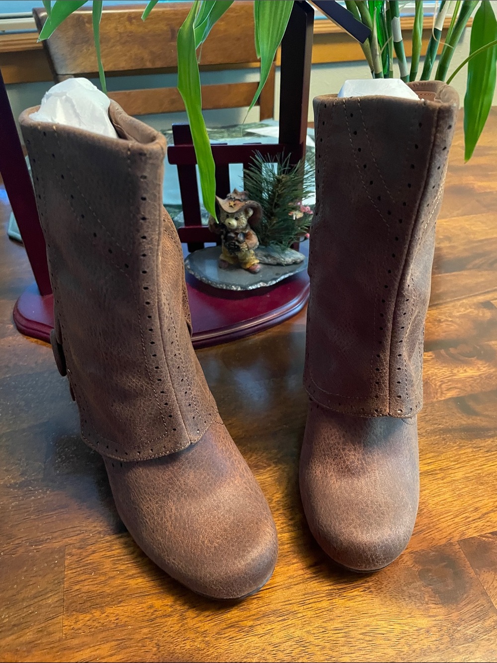 NOT RATED Cowgirl Star Booties Women’s 6 EUR 36.5 Brown